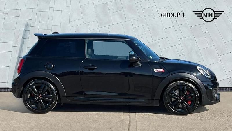 Używany Mini John Cooper Works Hatch 231 KM (169 kW) 2017 Czarny Hatchback