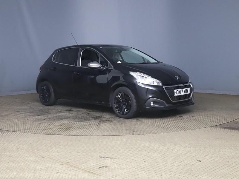 Black Used 2017 Peugeot 208 Allure Hatchback | £4,480 (Good price) - Image 1/4