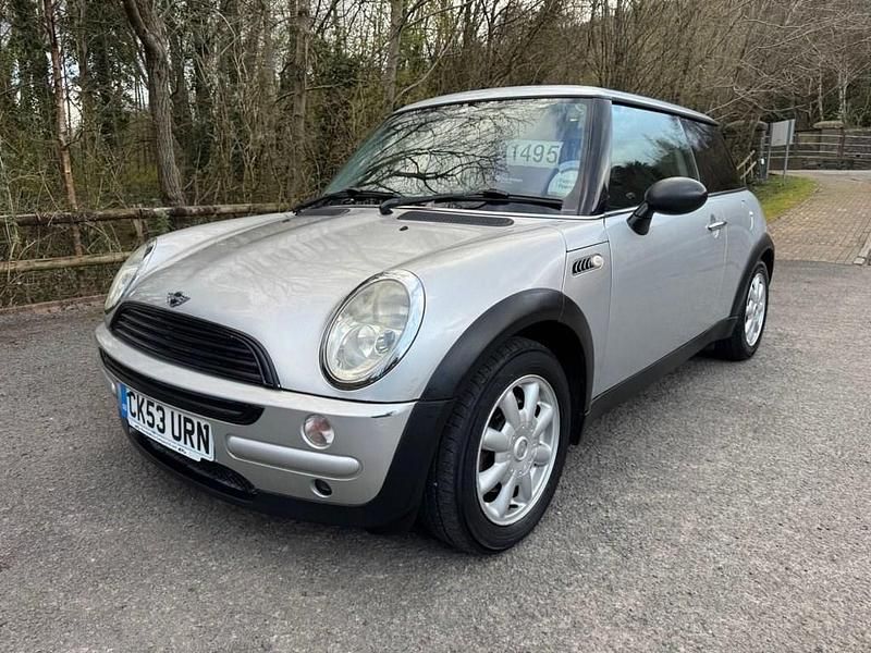 Silver Used 2003 Mini ONE Hatch Hatchback | £1,495 (Fair price) - Image 1/4