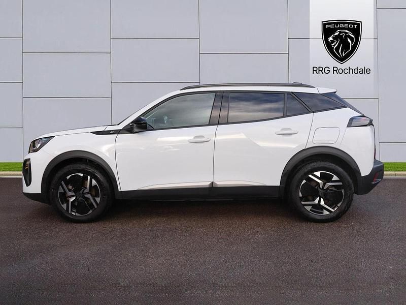 Used Peugeot e-2008 Allure 100 kW (136 HP) 2024 White SUV