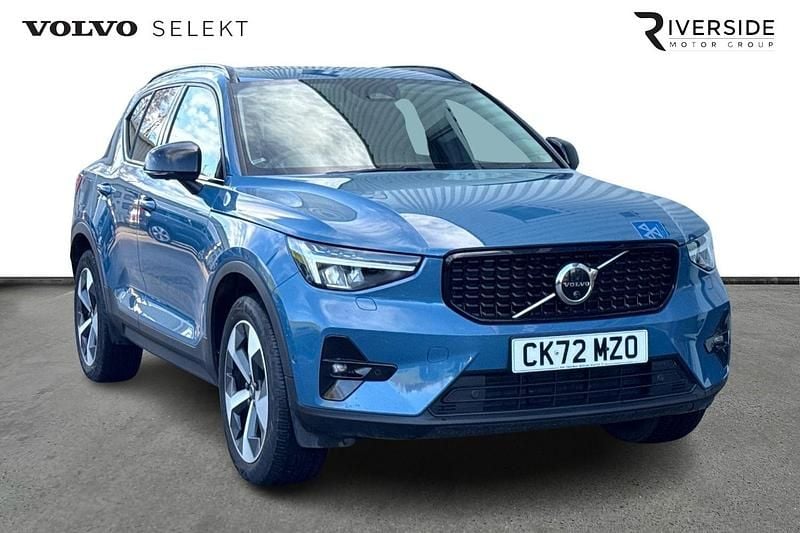 Used Volvo XC40 Ultimate 197 HP (144 kW) 2022 Fjord blue SUV