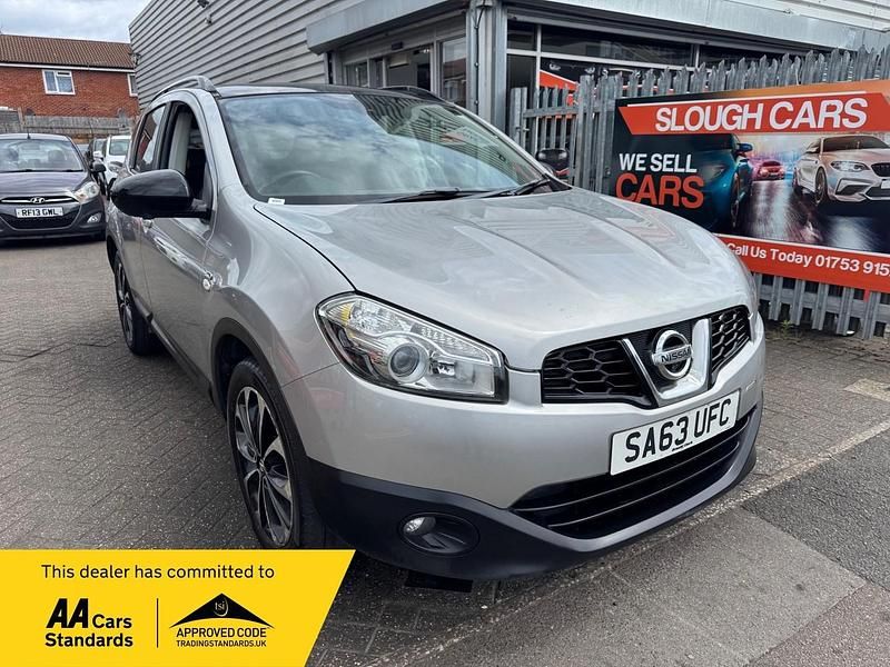 Silver Used 2013 Nissan Qashqai 360º SUV | £2,595 (Good price) - Image 1/4