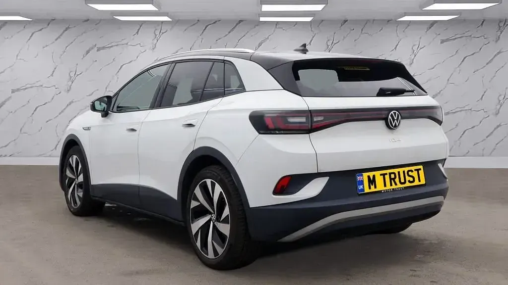 Gebraucht VW ID.4 Pro Performance 150 kW (204 PS) 2021 Weiß SUV