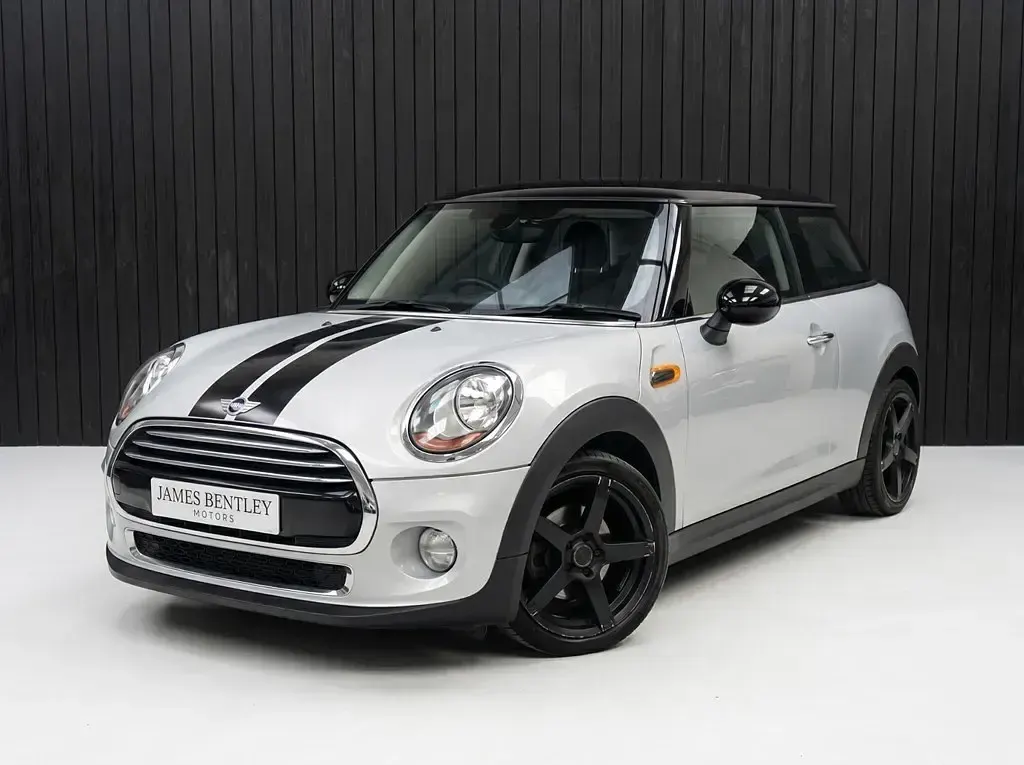 Used Mini Cooper Hatch 2015 Silver Hatchback