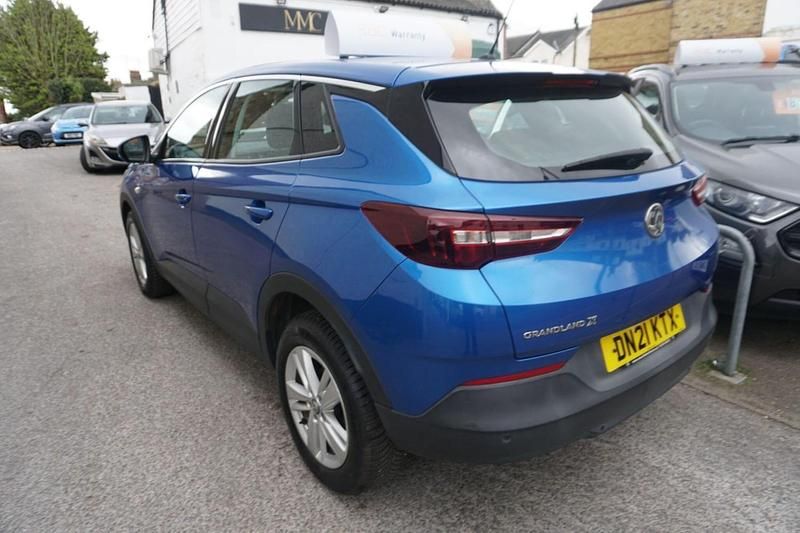 Used Vauxhall Grandland X S 130 HP (95 kW) 2021 Blue SUV