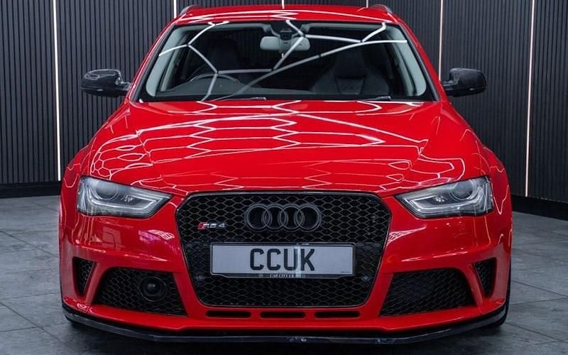 Used Audi RS4 Advanced 450 HP (330 kW) 2015 Red Estate