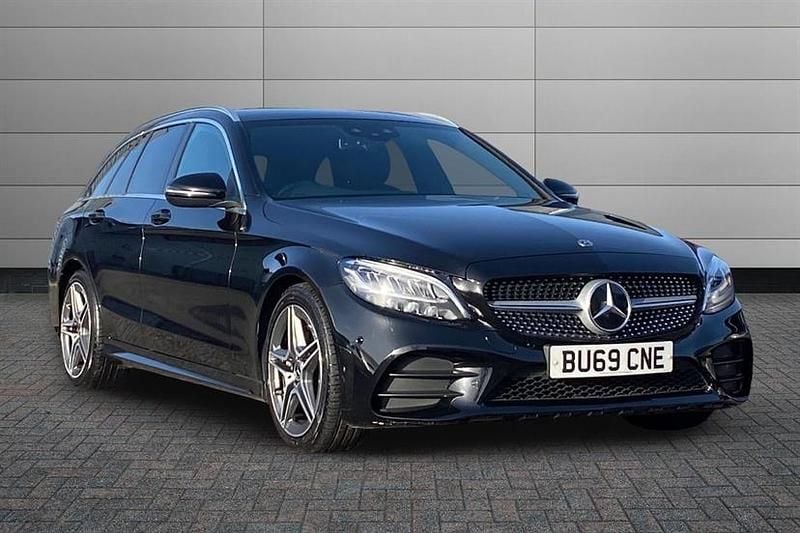 Used Mercedes C220 AMG line 194 HP (142 kW) 2019 Obsidian black Estate