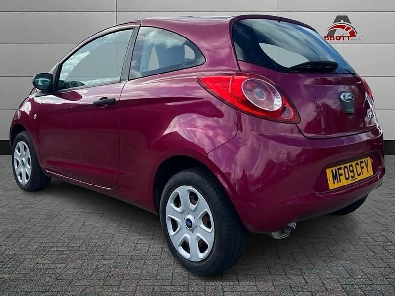 Used Ford Ka Studio 69 HP (50 kW) 2009 Red Hatchback