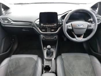 Usado Ford Fiesta Active X 100 HP (73 kW) 2023 Preto Citadino
