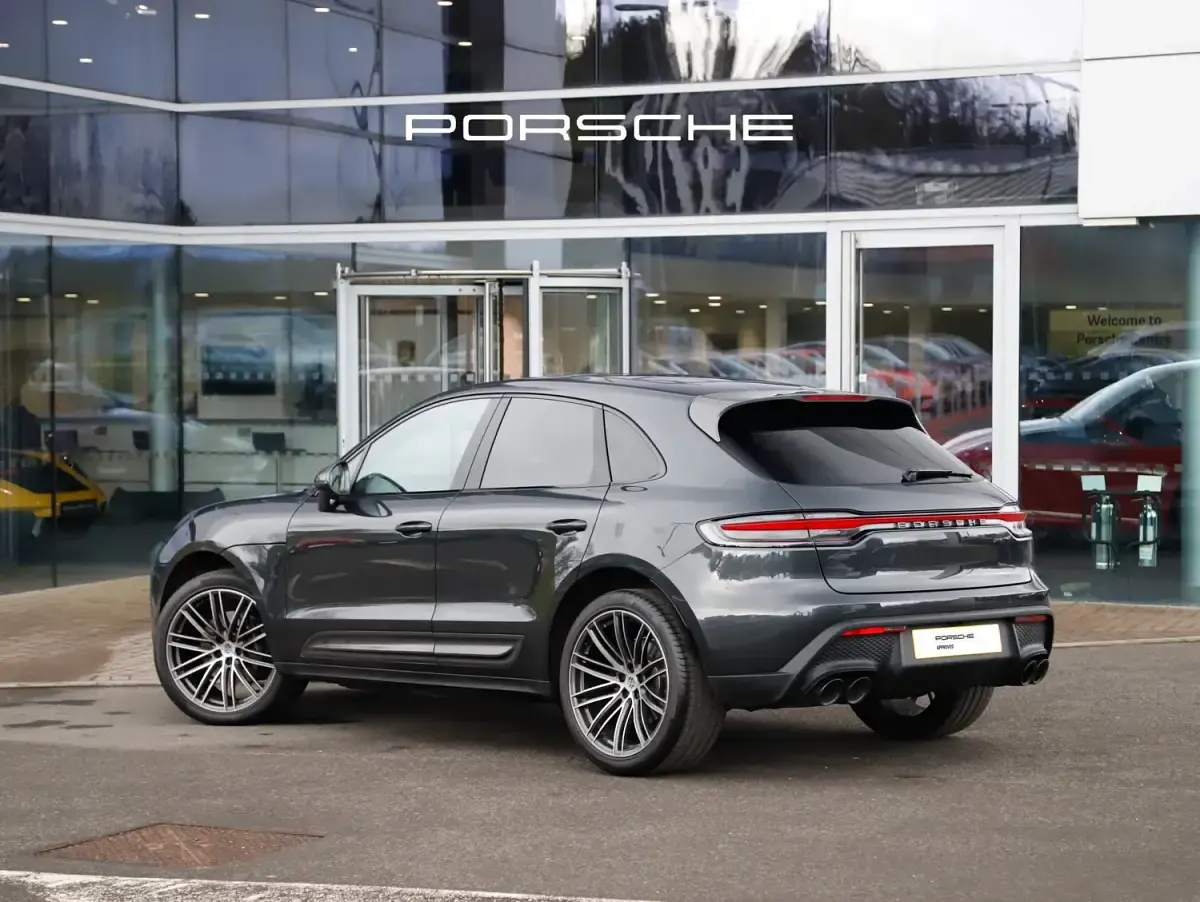 Usado Porsche Macan 265 HP (194 kW) 2024 Cinzento SUV