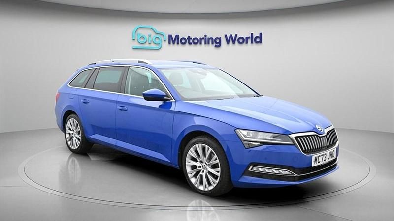 Used Skoda Superb SE L 150 HP (110 kW) 2024 Blue Estate