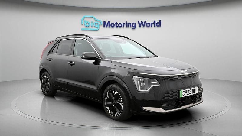 Used Kia e-Niro 147 kW (201 HP) 2023 SUV
