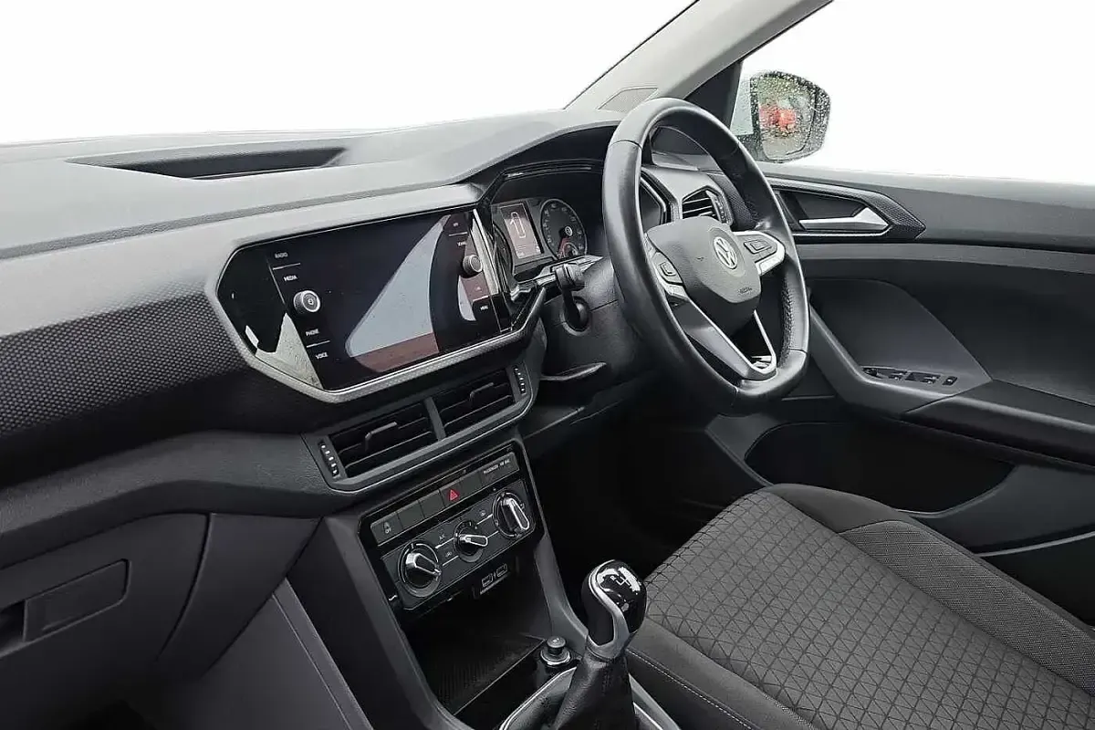 Used VW T-Cross SE 115 HP (84 kW) 2020 White SUV