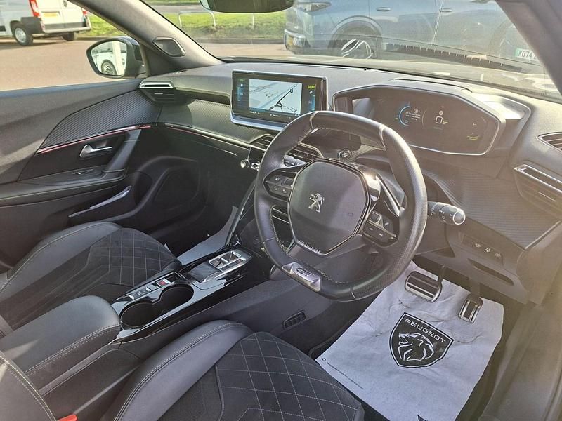 Used Peugeot 2008 Premium 100 kW (136 HP) 2022 Black SUV