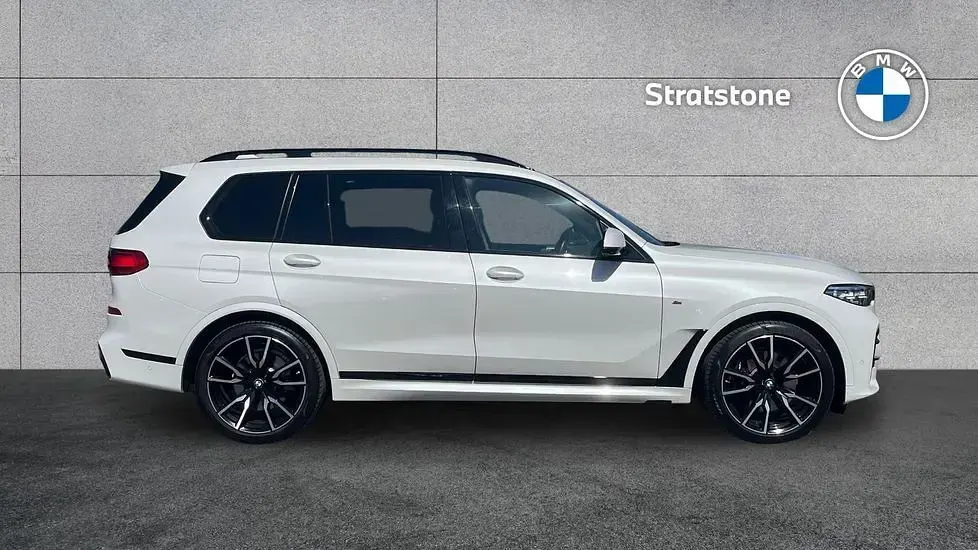 Used BMW X7 M Sport 335 HP (246 kW) 2022 White SUV