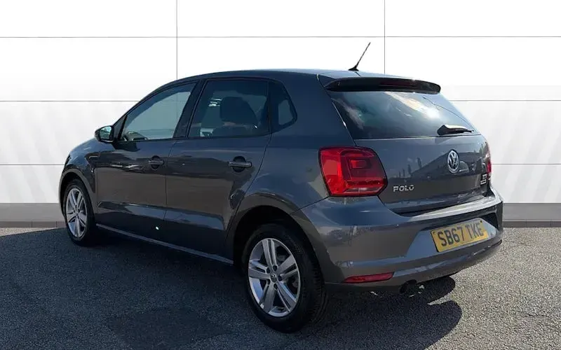 Begagnad VW Polo Edition 90 HK (66 kW) 2017 Grå Halvkombi