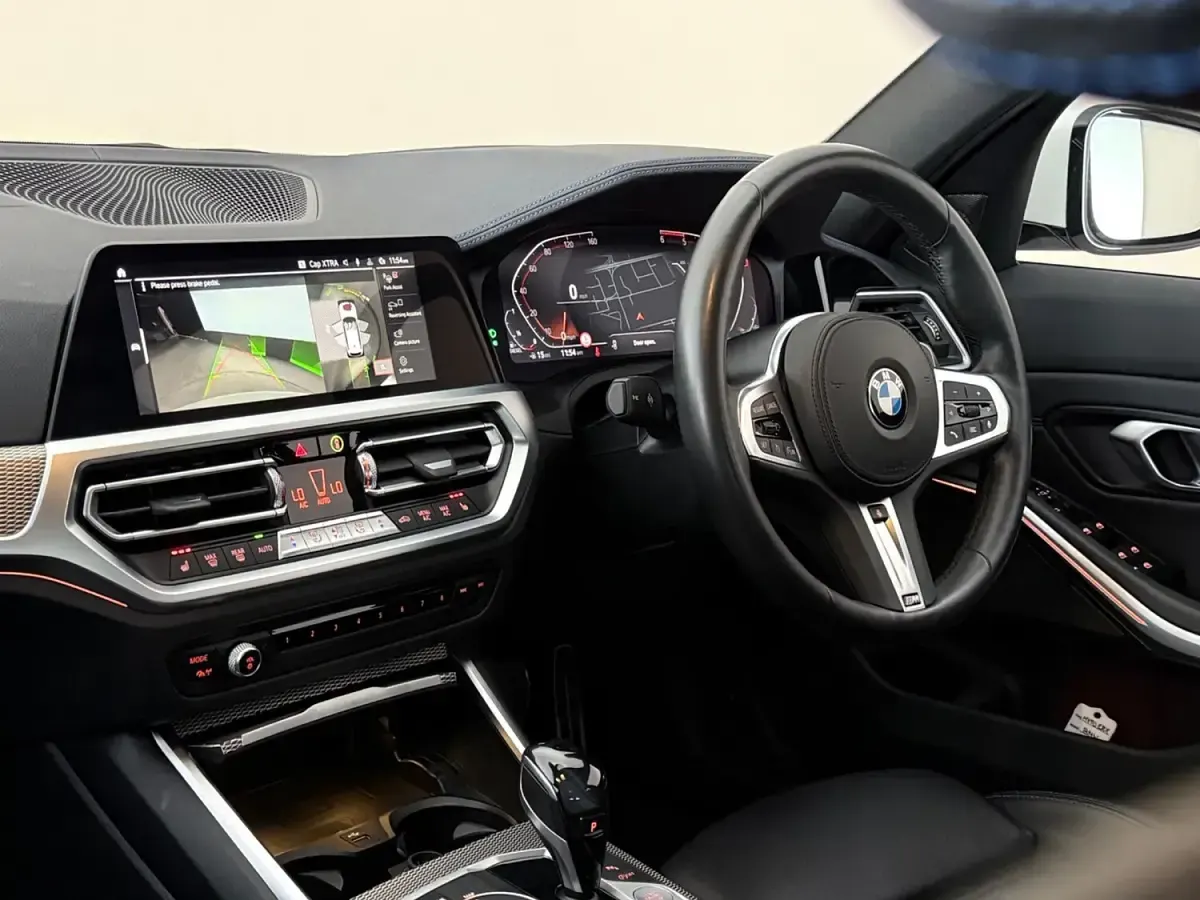 Used BMW 320 M Sport 190 HP (139 kW) 2019 White Estate