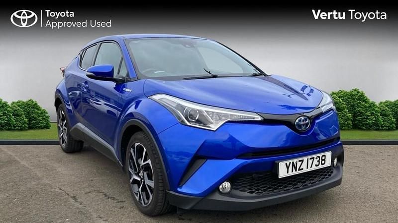 Used Toyota C-HR Design 122 HP (89 kW) 2018 Blue SUV