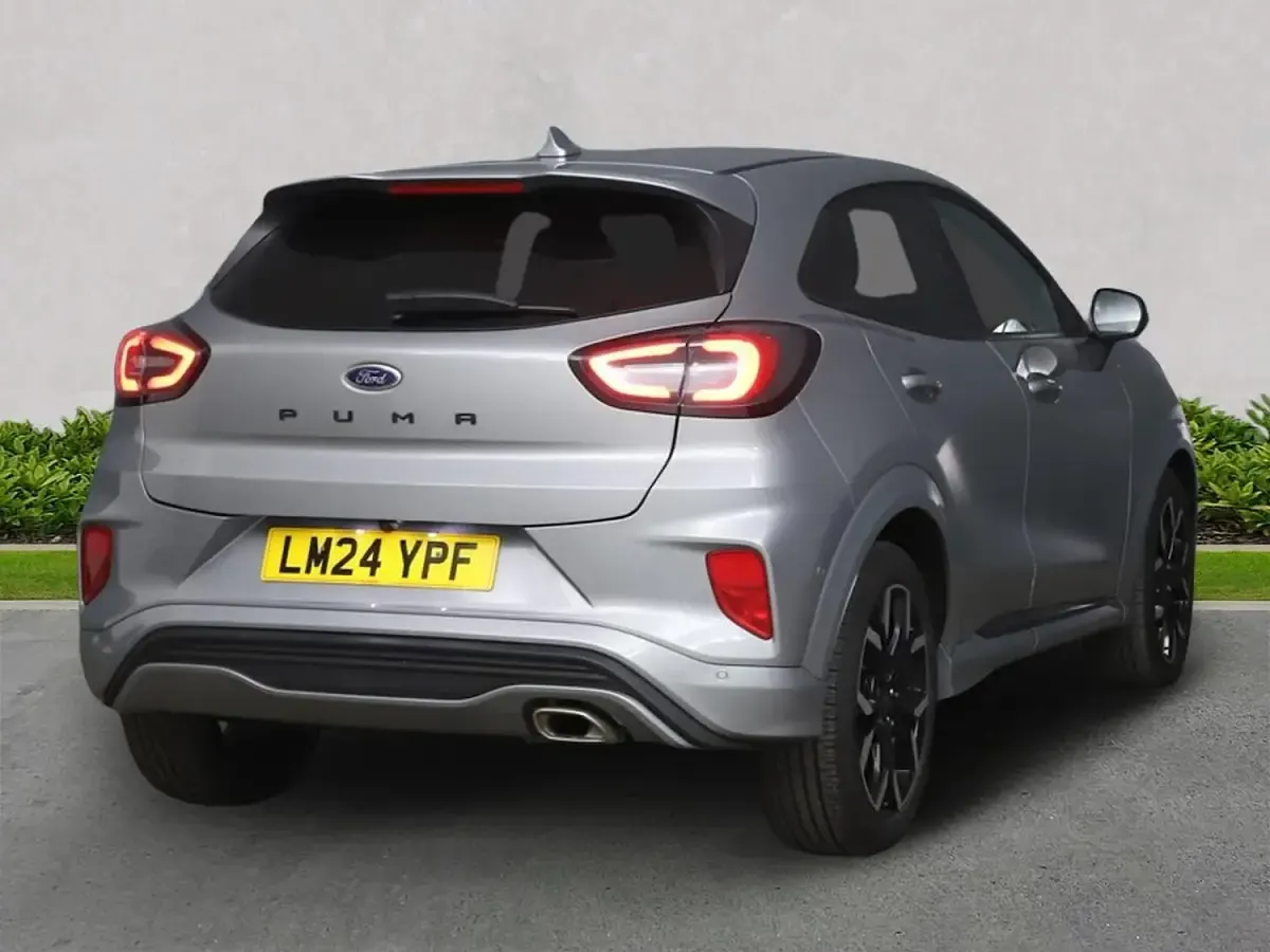 Used Ford Puma ST-Line X 125 HP (91 kW) 2024 Silver SUV