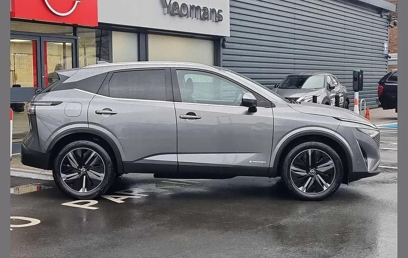 Used Nissan Qashqai Tekna 190 HP (139 kW) 2025 Grey SUV