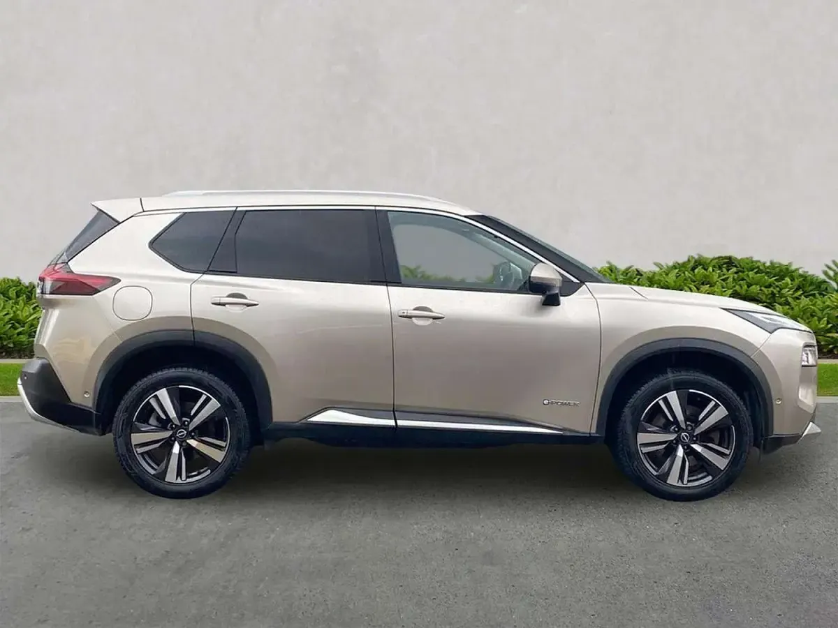 Used Nissan X-Trail S 213 HP (156 kW) 2022 Silver SUV