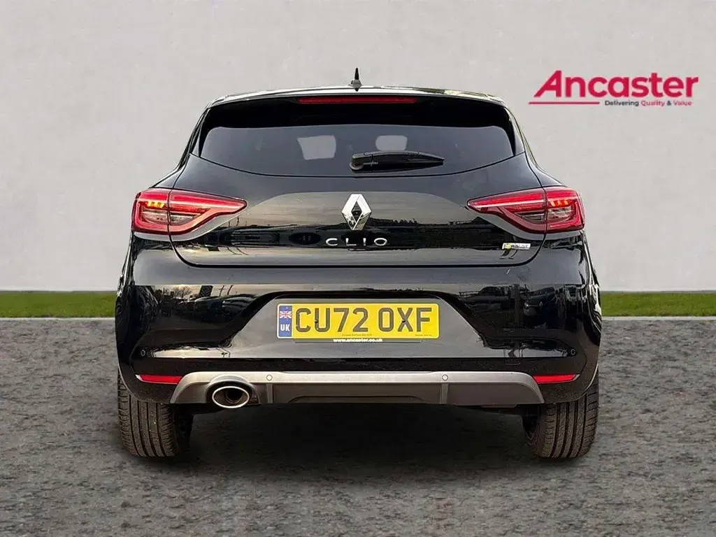 Used Renault Clio V RS Line 90 HP (66 kW) 2023 Black Hatchback
