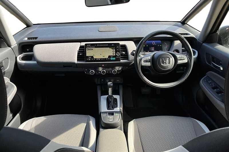 Used Honda Jazz Hybrid 109 HP (80 kW) 2023 Grey Hatchback