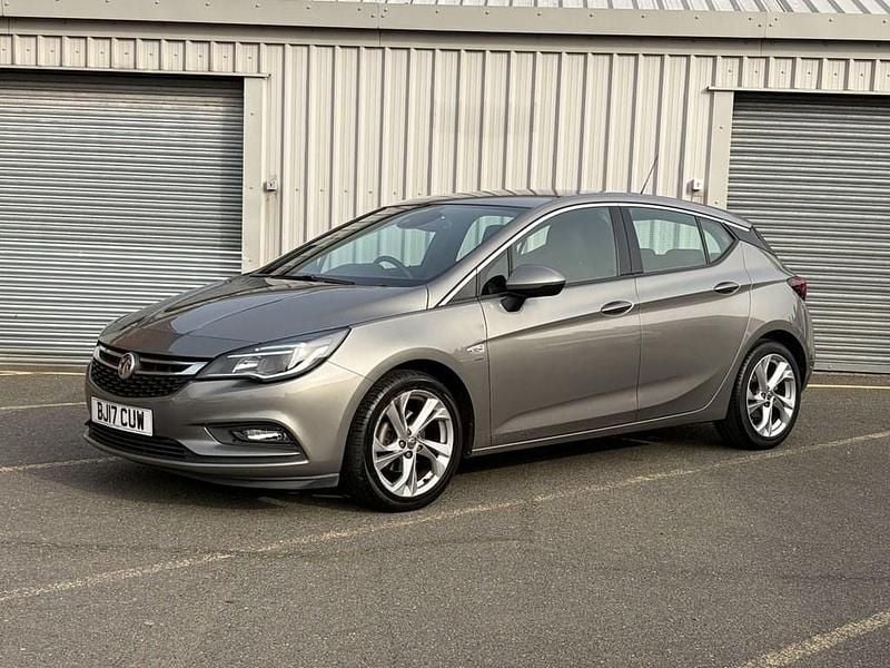 Used Vauxhall Astra SRi 150 HP (110 kW) 2017 Grey Hatchback