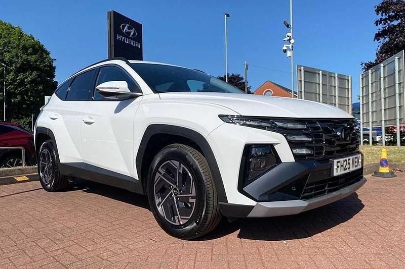 White New 2025 Hyundai Tucson Advanced SUV | £25,600 (A bit pricey) - Image 1/1