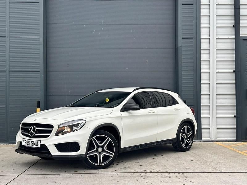 Used Mercedes GLA200 AMG line 2015 White SUV