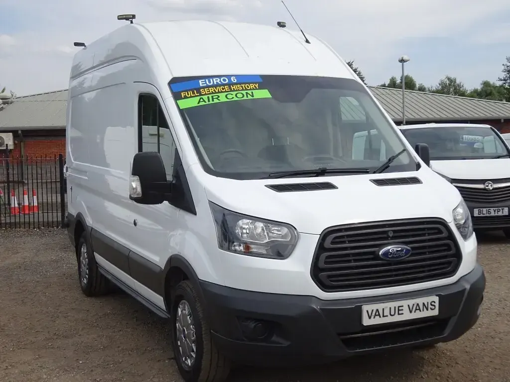 Used Ford Transit 130 HP (95 kW) 2019 White Van
