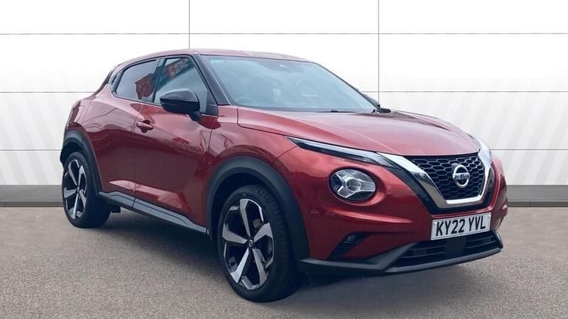 Used Nissan Juke Tekna 114 HP (83 kW) 2022 Red SUV