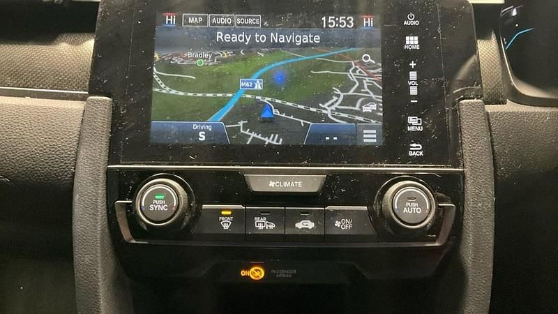 Used Honda Civic SR 120 HP (88 kW) 2019 Brilliant sporty blue Hatchback