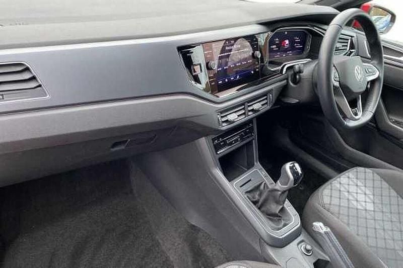 Used VW Polo R-line 95 HP (69 kW) 2023 Red Hatchback