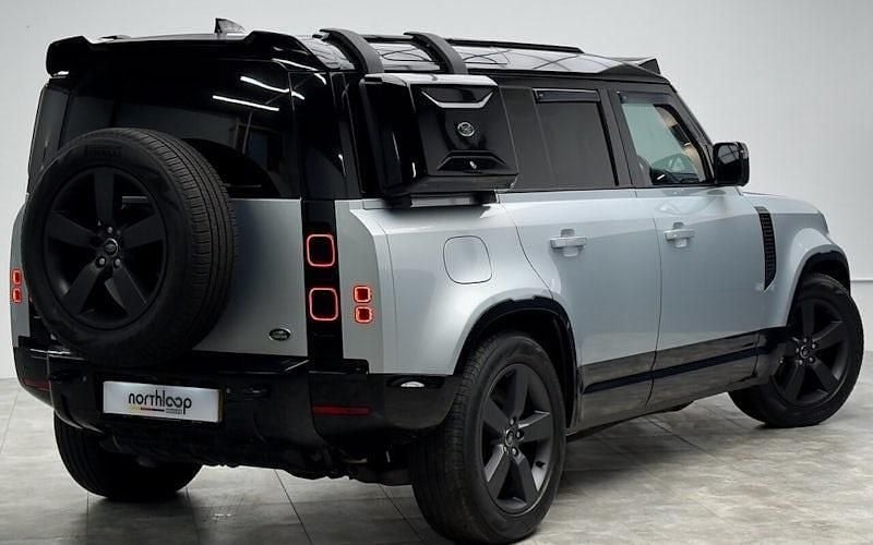 Used Land Rover Defender HSE Dynamic 404 HP (297 kW) 2024 SUV