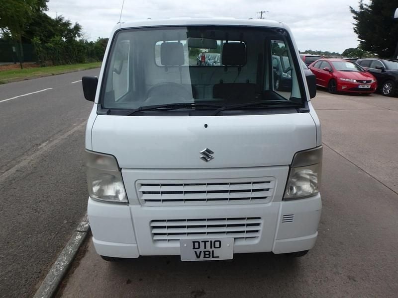 Used Suzuki Carry 2025 White Pickup