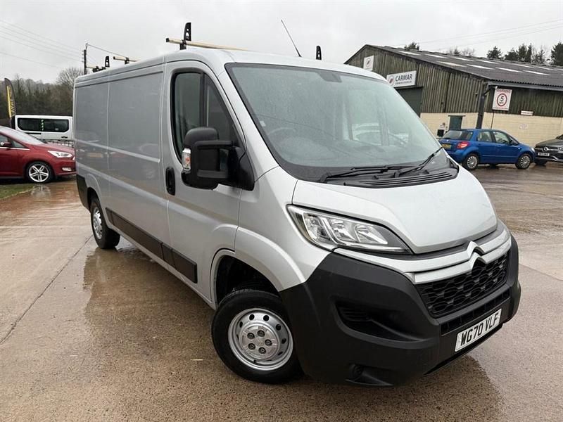 Used Citroën Relay 140 HP (102 kW) 2021 Silver Van