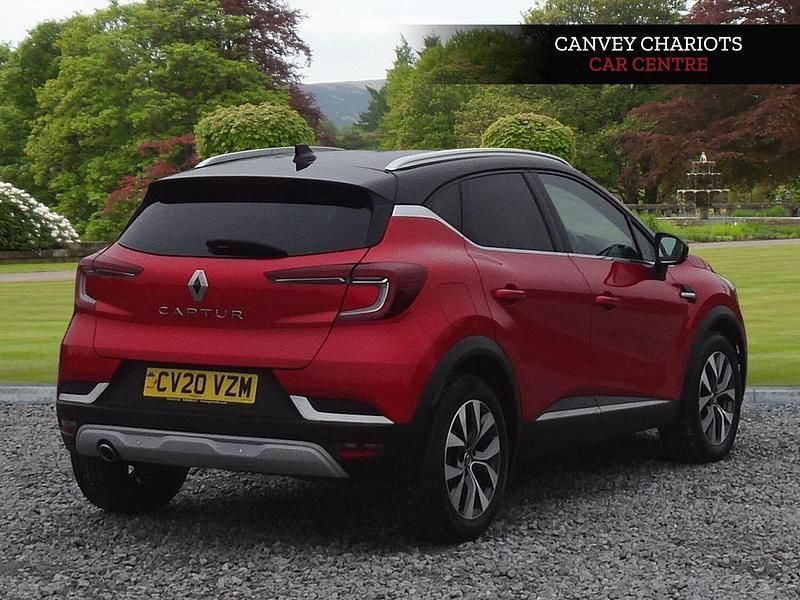 Used Renault Captur Version S 2020 Red/black SUV