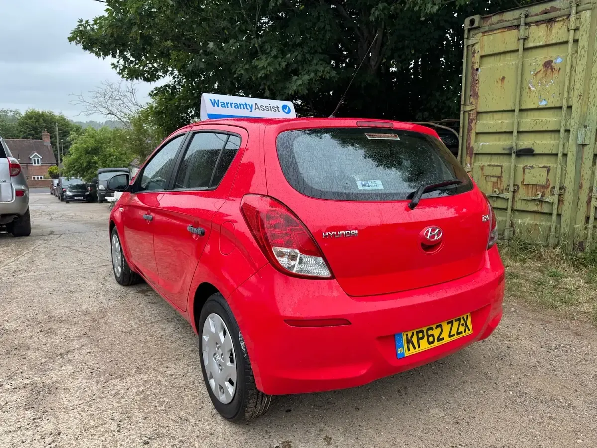 Used Hyundai i20 Classic 2012 Red Hatchback