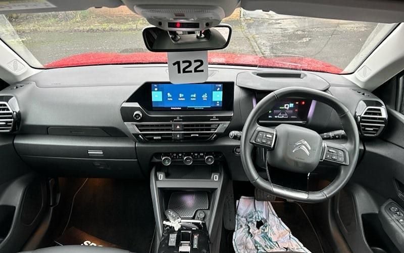 Used Citroën e-C4 Shine 100 kW (136 HP) 2021 Hatchback