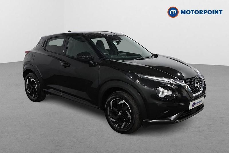 Black Used 2023 Nissan Juke N-Connecta SUV | £12,899 (Fair price) - Image 1/4