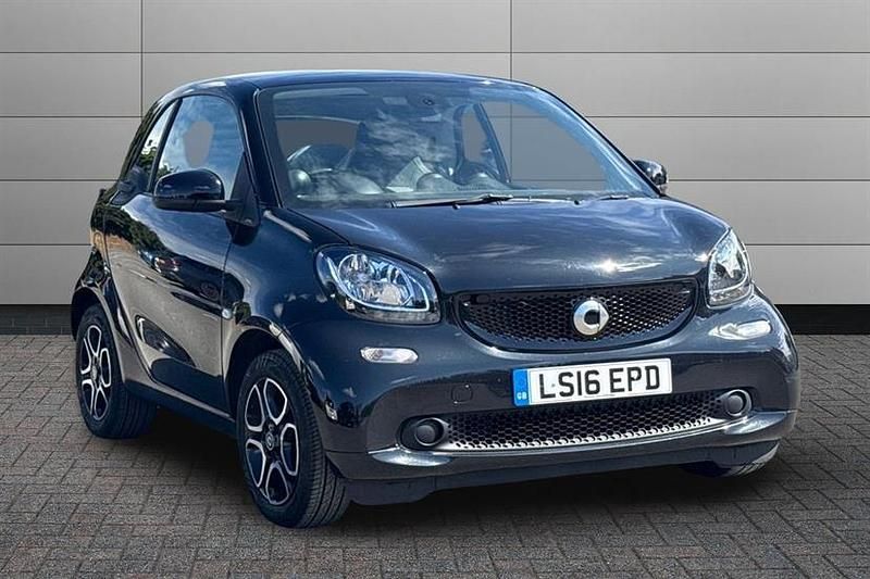 Used Smart ForTwo Coupé Premium 71 HP (52 kW) 2016 Black Coupe