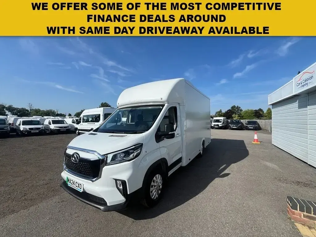 Used Maxus eDeliver 9 150 kW (204 HP) 2024 White Van