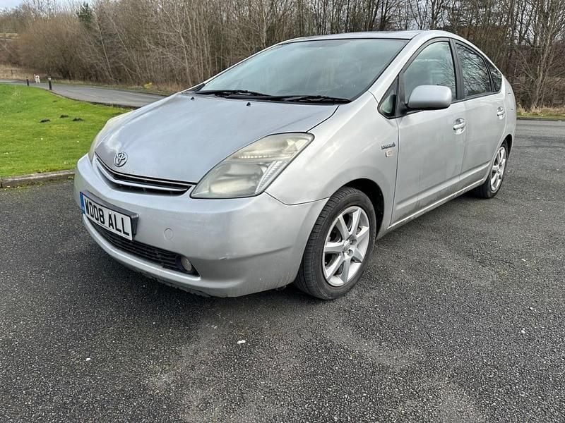 Used Toyota Prius 2008 Silver Hatchback