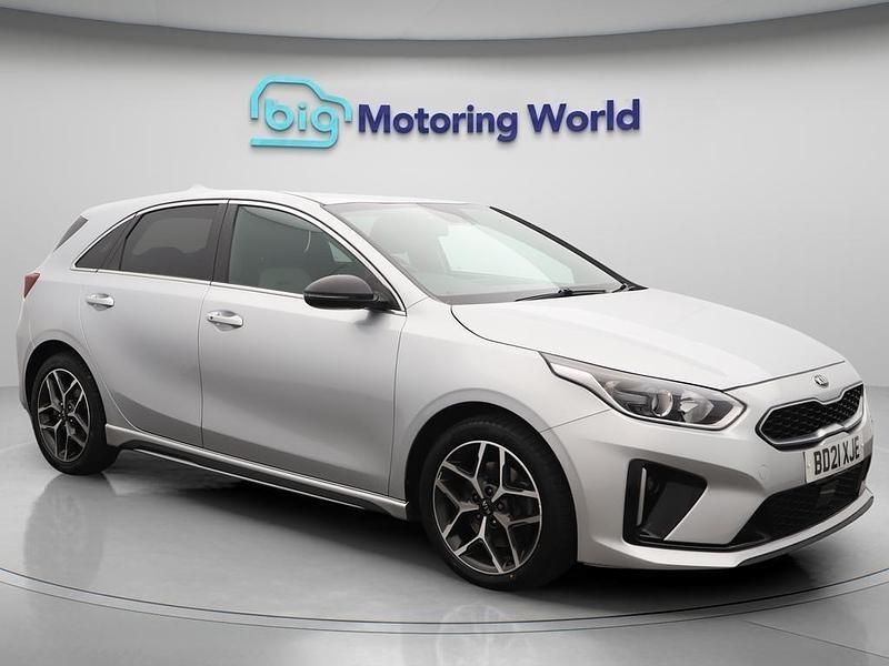 Silver Used 2021 Kia Ceed GT-Line Hatchback | £15,600 (Fair price) - Image 1/4