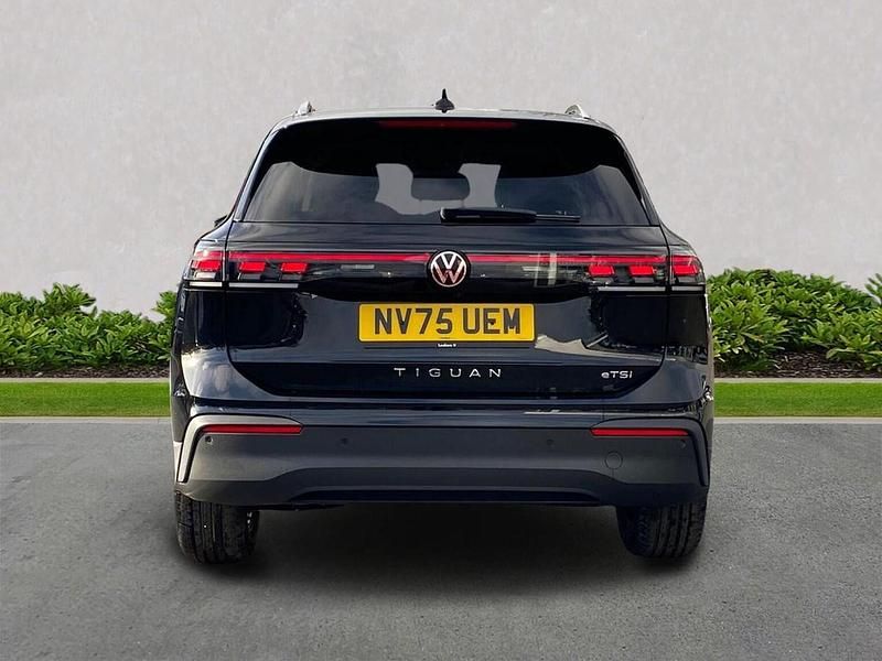 New VW Tiguan Match 150 HP (110 kW) 2026 Black SUV