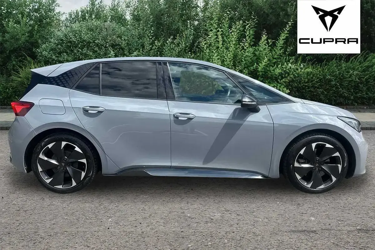 Used Cupra Born e-Boost 169 kW (230 HP) 2023 Vapor grey Hatchback