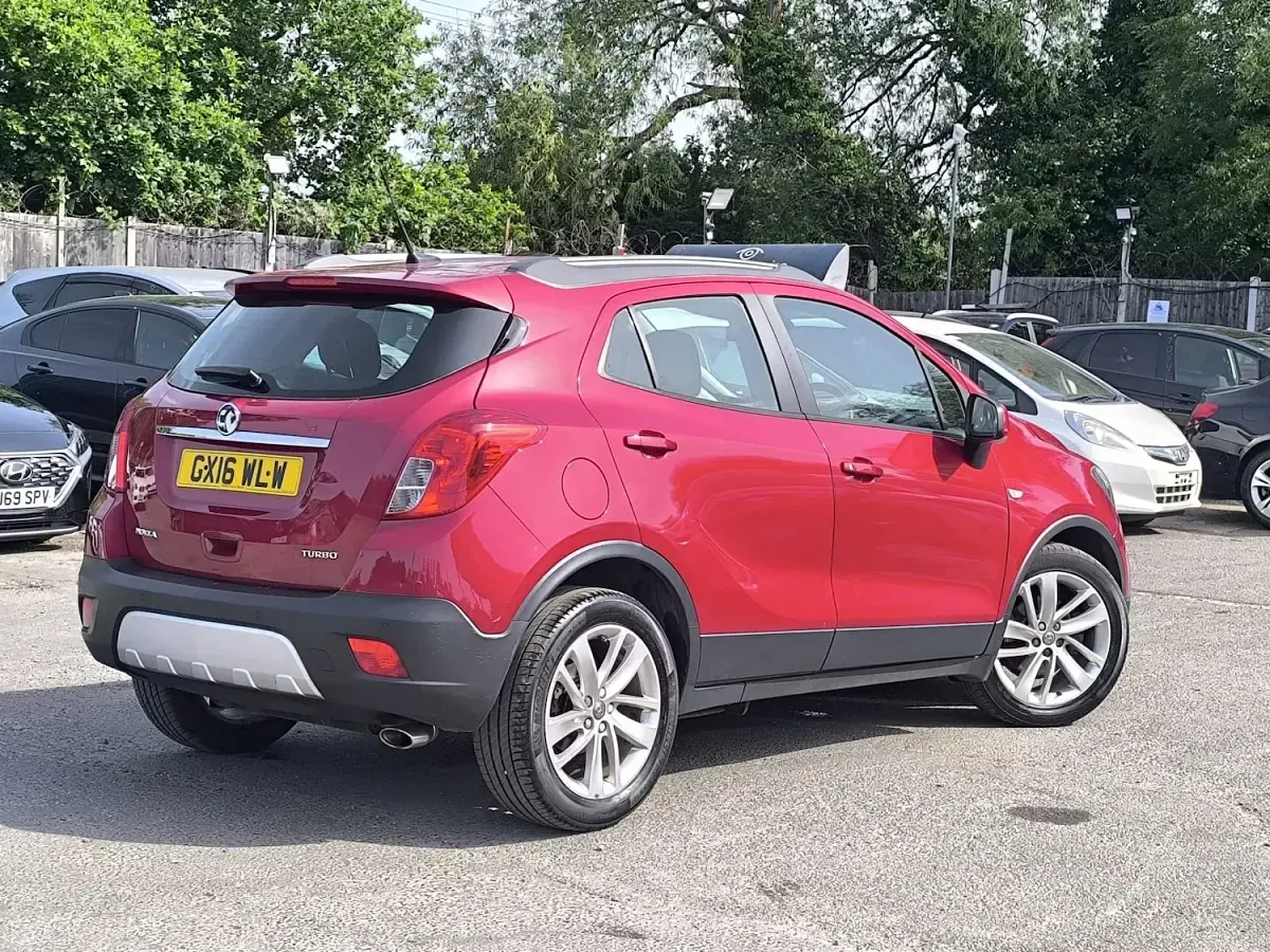 Begagnad Vauxhall Mokka 140 HK (102 kW) 2016 Röd SUV