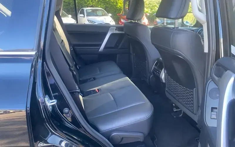 Used Toyota Land Cruiser 177 HP (130 kW) 2019 Black SUV