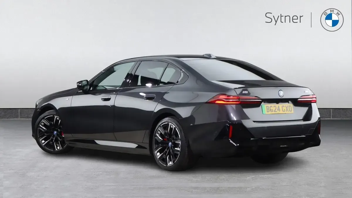 Used BMW i5 Comfort Edition 436 kW (593 HP) 2024 Grey